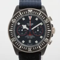 チュードル ペラゴスFXD クロノ  25807KN カーボン×ナイロン AT 青文字盤