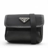プラダ テスート ナイロン ショルダーバッグ ブラック