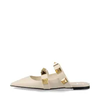 ヴァレンティノガラヴァーニ ローマンスタッズ レザー ミュール 36 アイボリー