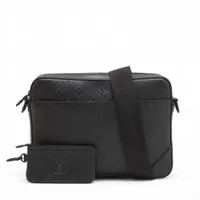 ヴィトン モノグラムシャドウ デュオ メッセンジャー M69827 ブラック