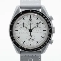 オメガ×スウォッチ スピードマスター ミッション トゥ ムーン SO33M106 CE×ナイロン QZ ホワイト文字盤