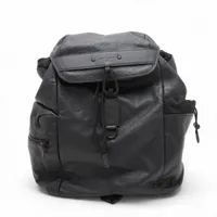 ルイ・ヴィトン モノグラムシャドウ ディスカバリーバックパック M43680 ブラック
