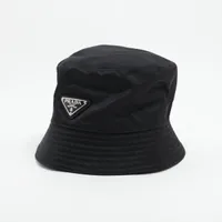 プラダ Re Nylon リ ナイロン 1HC137 ナイロン バケットハット M ブラック