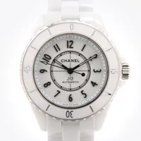 シャネル J12 キャリバー12.1 H5700 CE×SS AT ホワイト文字盤