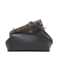 フェンディ マンマバケット スエード 2WAYショルダーバッグ ブラウン