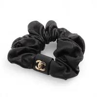 シャネル ココマーク GP×革 シュシュ A21K ブラック