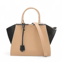 フェンディ ズッカ PVC×レザー ボディバッグ グレー ABランクの買取