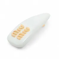 ミュウミュウ ロゴ パテントレザー バレッタ ホワイト