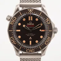 オメガ シーマスター コーアクシャル 007リミテッドエディション 210.90.42.20.01.001 TI AT ブラック文字盤