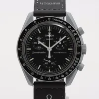 オメガ×スウォッチ スピードマスター ミッション トゥ ムーン SO33M100 CE×ナイロン QZ ブラック文字盤