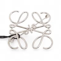 ロエベ アナグラム GP ブローチ シルバー