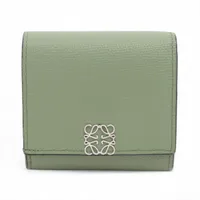 ロエベ アナグラム トライフォールド ウォレット バーガンディー ロエベ アナグラム トライフォールド レザー コンパクトウォレット