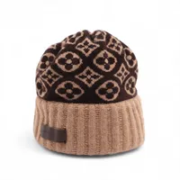 ヴィトン ボネスキー モノグラム M71950 カシミヤ ニットキャップ ブラウン