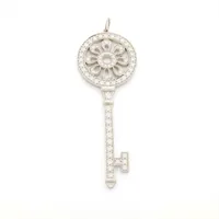 ティファニー ペタルキー ダイヤ Pt950