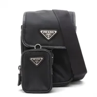 プラダ テスート×サフィアーノ ナイロン ショルダーバッグ ブラック