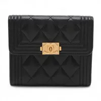 CHANEL シャネル　財布　相場わからないのでコメントにて値段提示ください シャネル ケース類 コンパクトウォレットの買取参考価格一覧