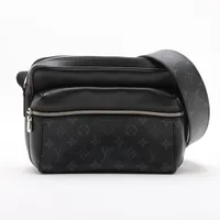 ヴィトン タイガラマ アウトドア メッセンジャーPM M30241 Aランクの