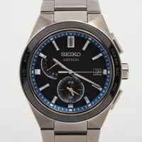 セイコー アストロン TI ソーラー ブラック文字盤