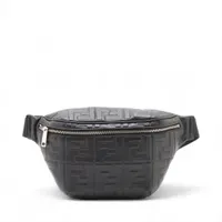 フェンディ ズッカ レザー ボディバッグ ブラック