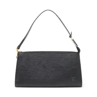 ヴィトン エピ ポシェット アクセソワール M52942 ブラック