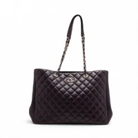 シャネル マトラッセ ラムスキン パープル ゴールド金具