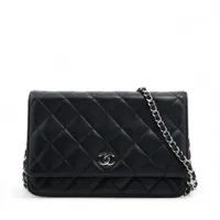 シャネル マトラッセ ラムスキン ブラック シルバー金具