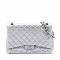 シャネル デカマトラッセ34 マキシ レザー パープル シルバー金具