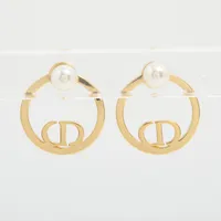 ディオール モンテーニュ GP×フェイクパール ピアス(両耳用) ゴールド