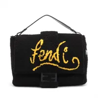FENDI フェンディ マンマバケット スエード FENDI フェンディ FF金具 マンマバケット スエード レザー ショルダー