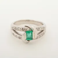 ノンブランド エメラルド ダイヤ Pt900