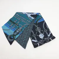 エルメス マキシツイリーカット シルク スカーフ ブルー ABランクの
