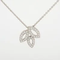 ハリーウィンストン リリークラスター ミニ ダイヤ Pt950