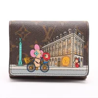 ヴィトン モノグラム ヴィヴィエンヌ ポルトフォイユヴィクトリーヌ M81638 コンパクトウォレット ブラウン×ピンク