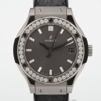 ウブロ クラシックフュージョン 581.NX.7071.LR.1104 SS×TI×革×ラバー QZ グレー文字盤