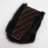 フェンディ 7M0210 PVC×レザー ラウンドジップウォレット ブラック A