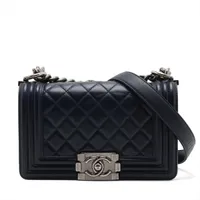 シャネル ボーイシャネル20 スモール ラムスキン ネイビー ガンメタリック金具