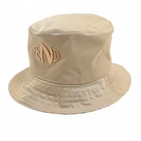 フェンディ ウール ニットキャップ ブラック ABランクの買取実績価格