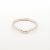 ティファニー カーブドバンド Pt950