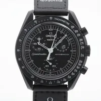 オメガ×スウォッチ スピードマスター ミッション トゥ ムーンフェイズ SO33B700 CE×ナイロン QZ ブラック文字盤