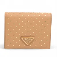 プラダ 1MV204 レザー コンパクトウォレット ベージュ