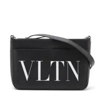 ヴァレンティノガラヴァーニ VLTN レザー ショルダーバッグ ブラック