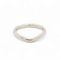 ティファニー カーブドバンド Pt950