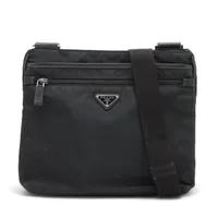 プラダ テスート ナイロン ショルダーバッグ ブラック