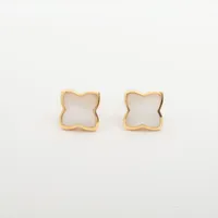 ヴァンドーム青山 シェル K18(YG)