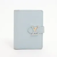 ルイヴィトン/LOUIS VUITTON/財布/トリヨンレザー/LVヴェルティカルウォレットコンパクト/ブルーオランプ/ホック付サイフ/M83572【SA8507】 ルイヴィトン 二つ折り財布 トリヨン LV ヴェルティカル ウォレット