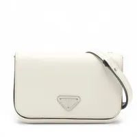プラダ サフィアーノ レザー ショルダーバッグ ホワイト