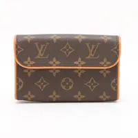 ヴィトン エピ ツイストミュルティカルト M68757 カードケース ガレ