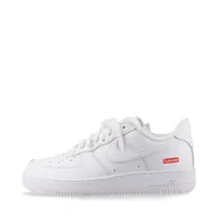 ナイキ×シュプリーム 靴の買取実績価格一覧 | 靴を最新価格相場で高く 