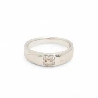 スタージュエリー ダイヤ K18(WG)