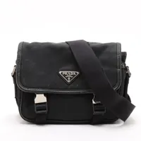 プラダ テスート ナイロン ショルダーバッグ ブラック